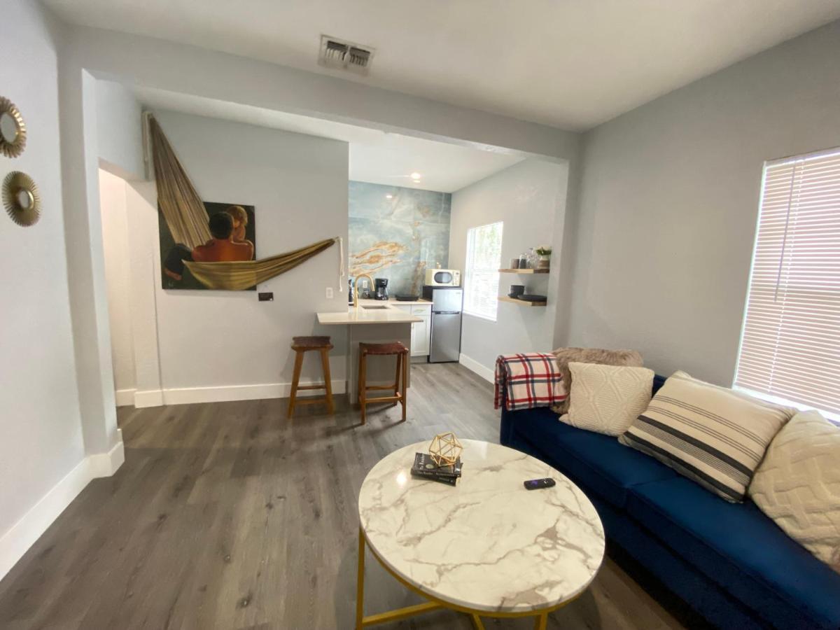 Bella Breeze Apartment Sanford Exterior photo