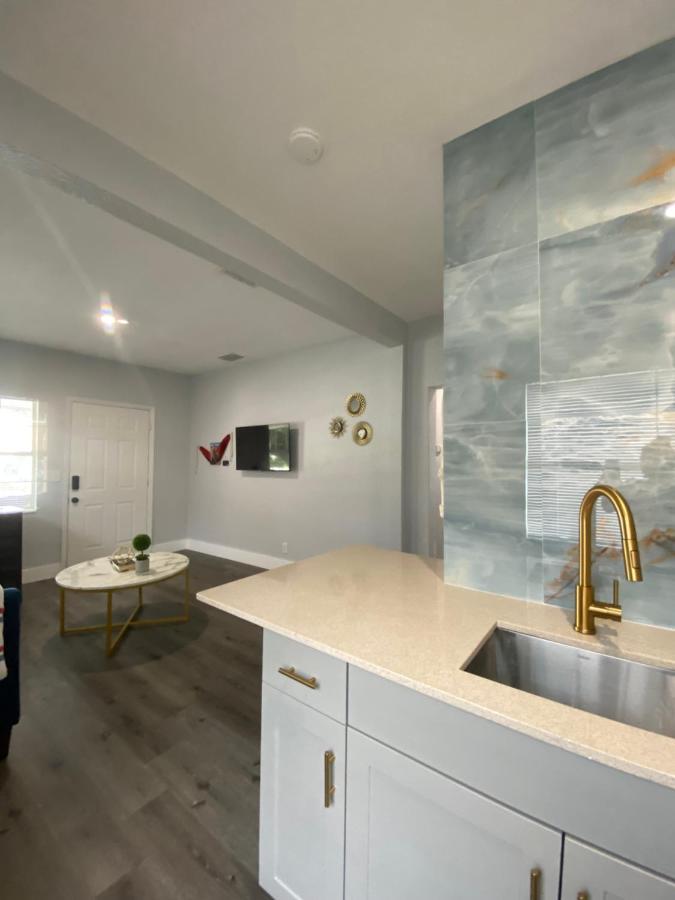 Bella Breeze Apartment Sanford Exterior photo